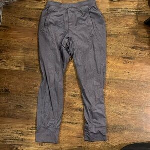 Lululemon grey joggers size medium